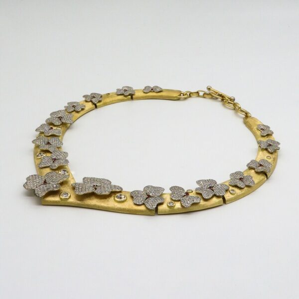 Radiant Gold Pendant